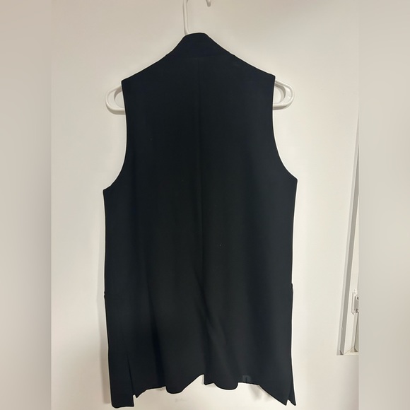 Zara Essential! - Picture 2 of 3